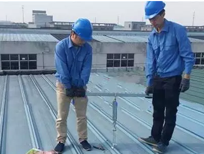 如何做拉拔實驗保證光伏組件不被吹翻？