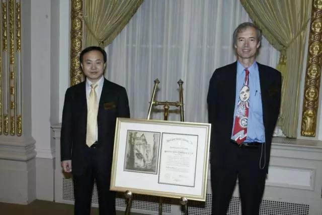 施正榮：僅以此文悼念我的師兄、朋友和同事Stuart Wenham 教授