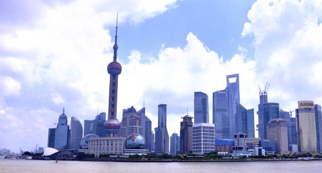 光伏規(guī)模嚴(yán)控時(shí)代:打敗你的可能并非對(duì)手與政策 而是發(fā)展趨勢(shì)