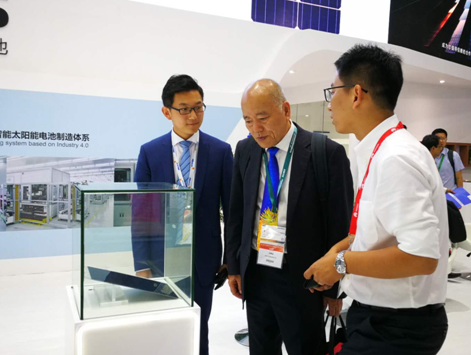 愛旭半片、疊片電池助力平價上網(wǎng)